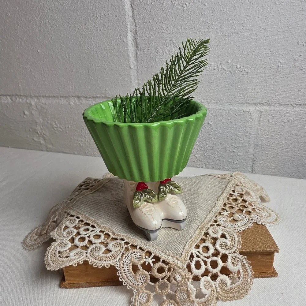 Vintage Ceramic Christmas Ice Skate Planter Green Fluted Holiday Candy Dish